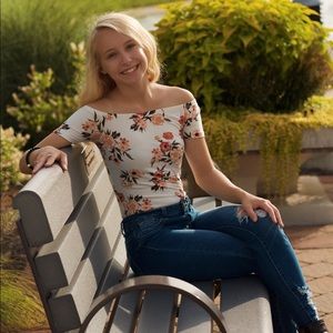 Meet your Posher, Kaitlyn